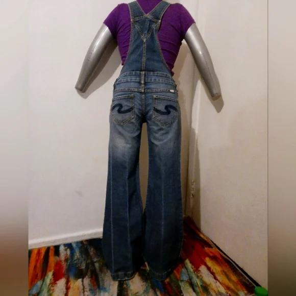 size 9 Overalls - Picture 6 of 10